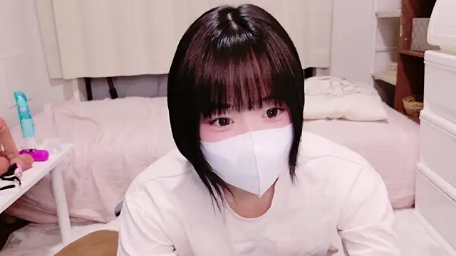 Mia--meow online show from 02/21/25, 03:10