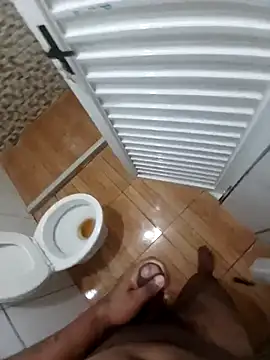 Snapshot of morenogts69 chatting on 12/01/25, 10:05 morenogts69 online show from 12/01/25, 10:05