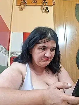 Snapshot of SexyNicool35 chatting on 07/02/26, 04:35 SexyNicool35 online show from 07/02/26, 04:35