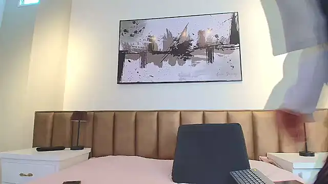 HannaBrave online show from 02/21/26, 07:27