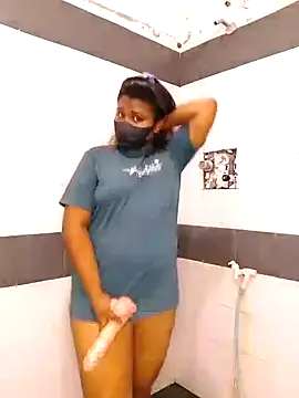 Sexy--queen1 online show from 03/06/25, 01:24