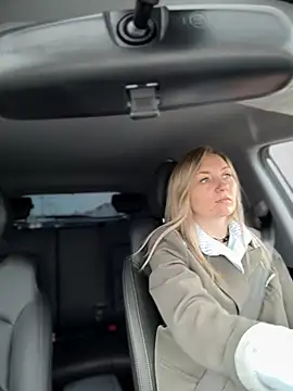 Snapshot of Crazy-Rosa chatting on 03/07/25, 08:34 Crazy-Rosa online show from 03/07/25, 08:34