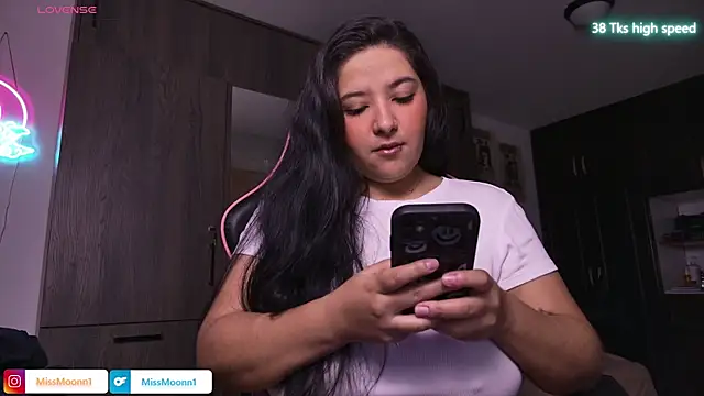 Steph moon  online show from 03/19/26, 06:08