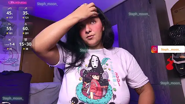 Snapshot of Steph_moon_ chatting on 12/06/24, 01:46 Steph moon  online show from 12/06/24, 01:46