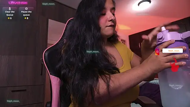 Snapshot of Steph_moon_ chatting on 03/15/25, 01:19 Steph moon  online show from 03/15/25, 01:19