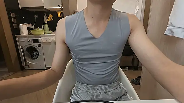 YunheLEE online show from 04/15/26, 03:23