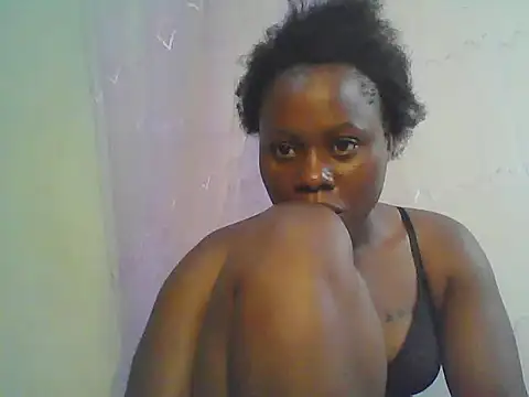 EBONYVANILLA02 online show from 10/05/25, 11:56