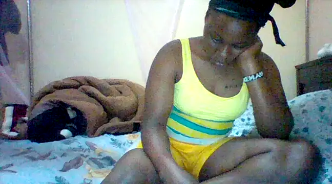 EBONYVANILLA02 online show from 02/08/25, 07:48