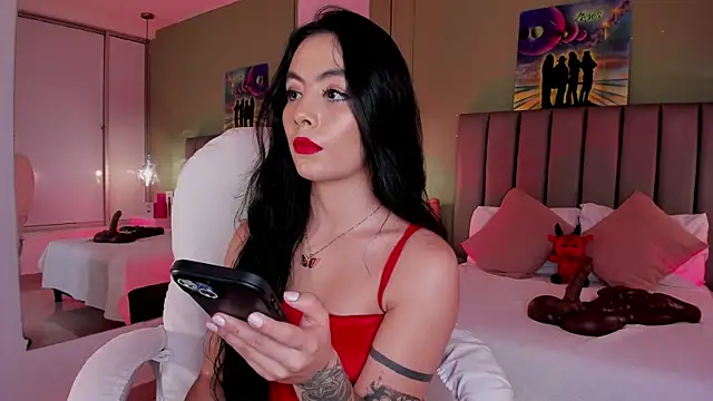 Samaanthaa  online show from 11/08/25, 02:37