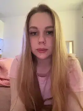 Marylallka5 online show from 06/10/26, 11:11
