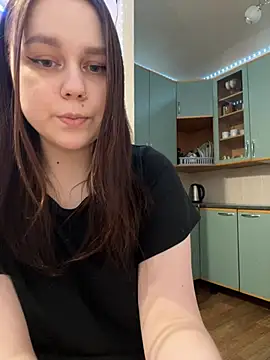 Snapshot of Marylallka5 chatting on 02/15/25, 06:33 Marylallka5 online show from 02/15/25, 06:33