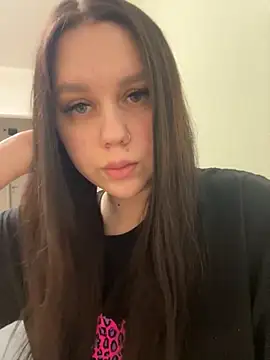 Marylallka5 online show from 11/11/25, 05:02