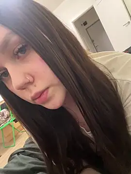 Marylallka5 online show from 12/14/25, 12:22