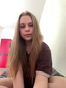 Marylallka5 online show from 04/06/26, 02:18