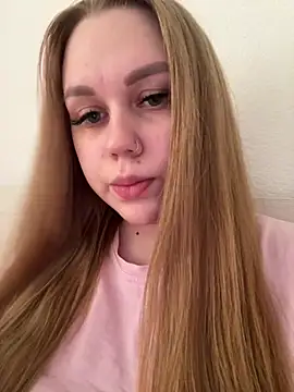 Marylallka5 online show from 05/10/26, 10:30