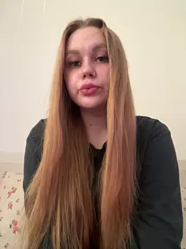 Marylallka5 online show from 06/02/26, 05:18