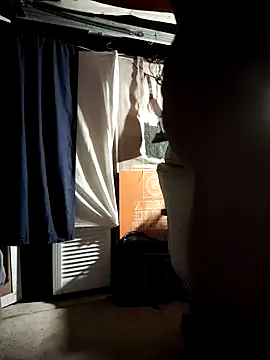 Gillygilly76 online show from 10/25/25, 07:18