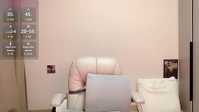 hhjiaxuan online show from 04/23/26, 03:57