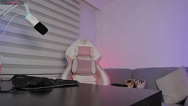 Gaby Miller22 online show from 01/13/26, 12:04