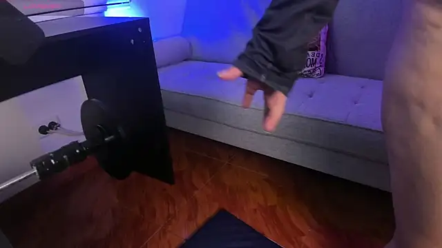 Gaby Miller22 online show from 11/30/25, 04:08