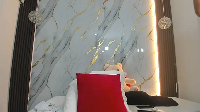  cannabitch online show from 02/06/26, 10:06