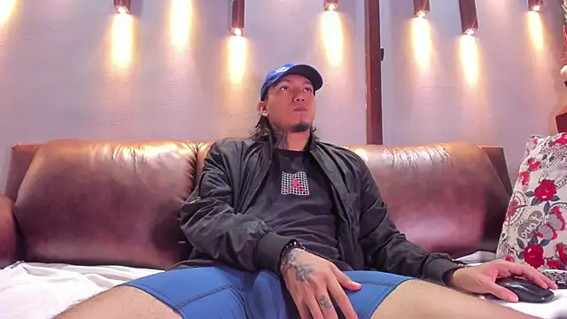  cannabitch online show from 12/29/24, 01:17