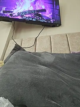 valery mora online show from 02/07/26, 07:22