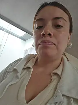 valery mora online show from 11/27/25, 06:30