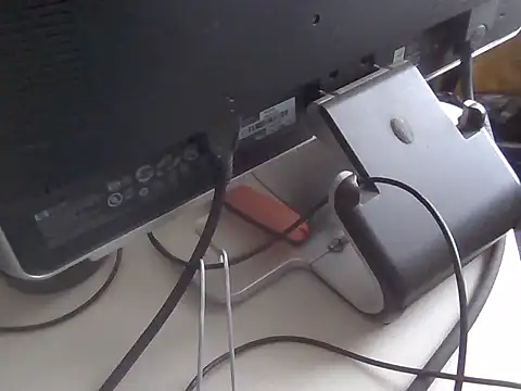 Snapshot of lover_camer chatting on 11/17/25, 03:38 lover camer online show from 11/17/25, 03:38