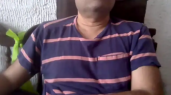 Snapshot of lover_camer chatting on 02/17/25, 03:22 lover camer online show from 02/17/25, 03:22
