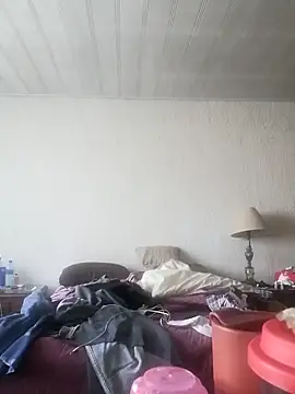 Snapshot of lover_camer chatting on 02/24/26, 01:34 lover camer online show from 02/24/26, 01:34