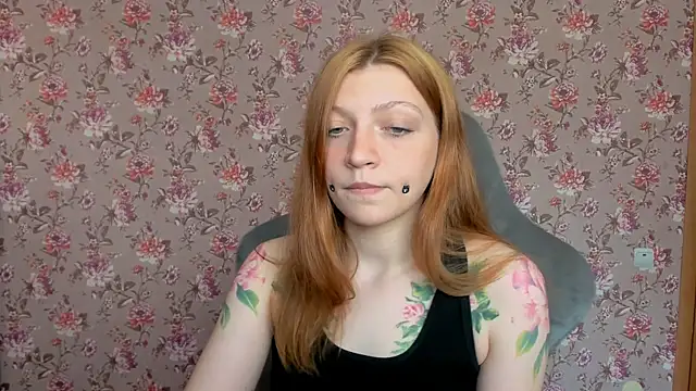 Snapshot of Lolly_Haze chatting on 06/16/26, 04:12 Lolly Haze online show from 06/16/26, 04:12
