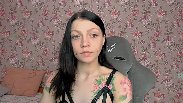 Lolly Haze online show from 03/17/26, 01:30