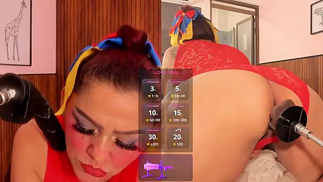 Snapshot of Aaliyah_Padron chatting on 06/27/26, 01:39 Aaliyah Padron online show from 06/27/26, 01:39