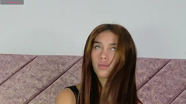 Iamkarlaa doll online show from 02/12/26, 04:23