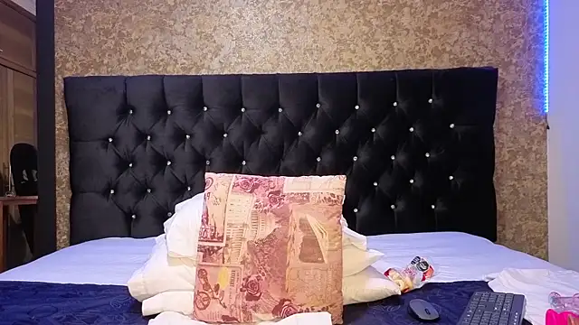 Snapshot of emma_xuee chatting on 09/16/25, 06:53 emma xuee online show from 09/16/25, 06:53