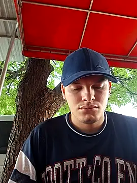  Ottis  online show from 11/19/25, 06:19