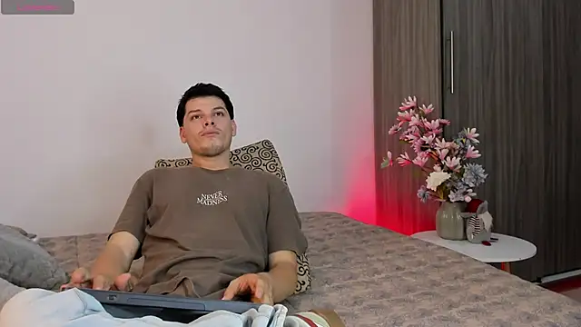  Ottis  online show from 02/12/26, 11:04