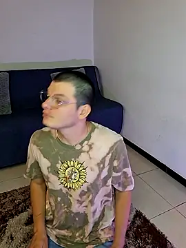  Ottis  online show from 11/26/25, 11:05