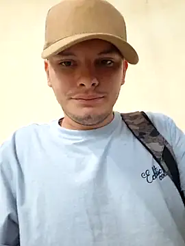  Ottis  online show from 11/13/25, 03:49