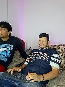  Ottis  online show from 04/05/26, 02:18