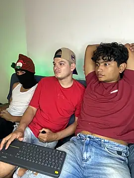  Ottis  online show from 11/11/25, 06:03