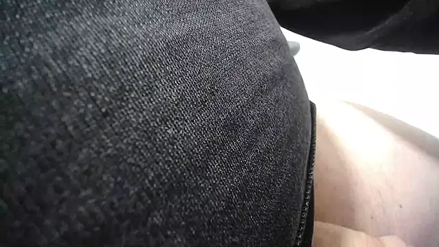 Mikeymike2024 online show from 11/03/25, 07:24