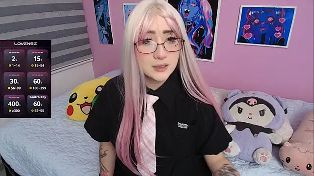 Miwa violet online show from 10/22/25, 12:54