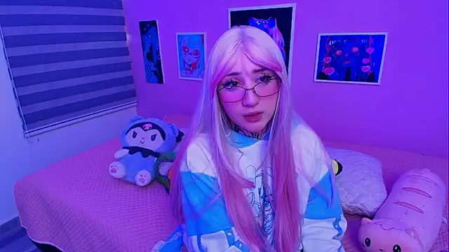 Miwa violet online show from 02/13/26, 09:26