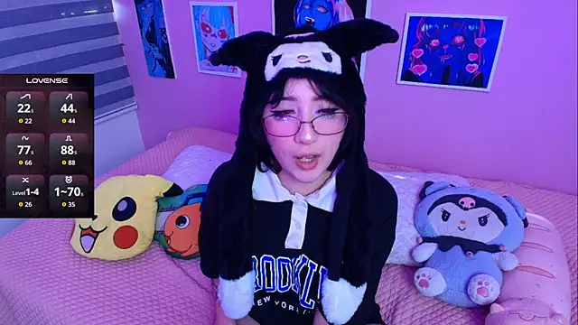 Miwa violet online show from 12/16/25, 08:35