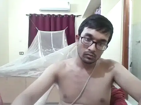 Snapshot of THE_NAKED_BOY chatting on 09/24/25, 03:18 THE NAKED BOY online show from 09/24/25, 03:18
