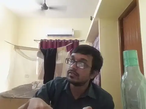 THE NAKED BOY online show from 11/05/25, 07:55