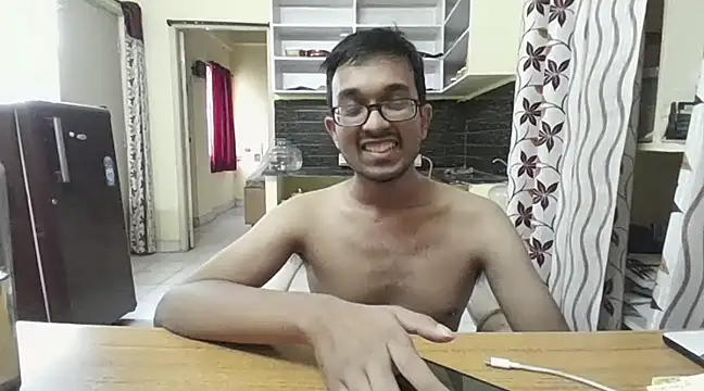 Snapshot of THE_NAKED_BOY chatting on 01/25/25, 07:49 THE NAKED BOY online show from 01/25/25, 07:49