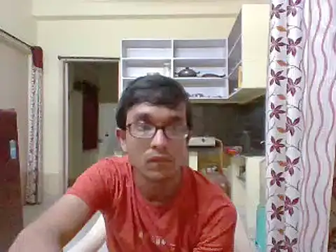 Snapshot of THE_NAKED_BOY chatting on 12/10/24, 06:06 THE NAKED BOY online show from 12/10/24, 06:06